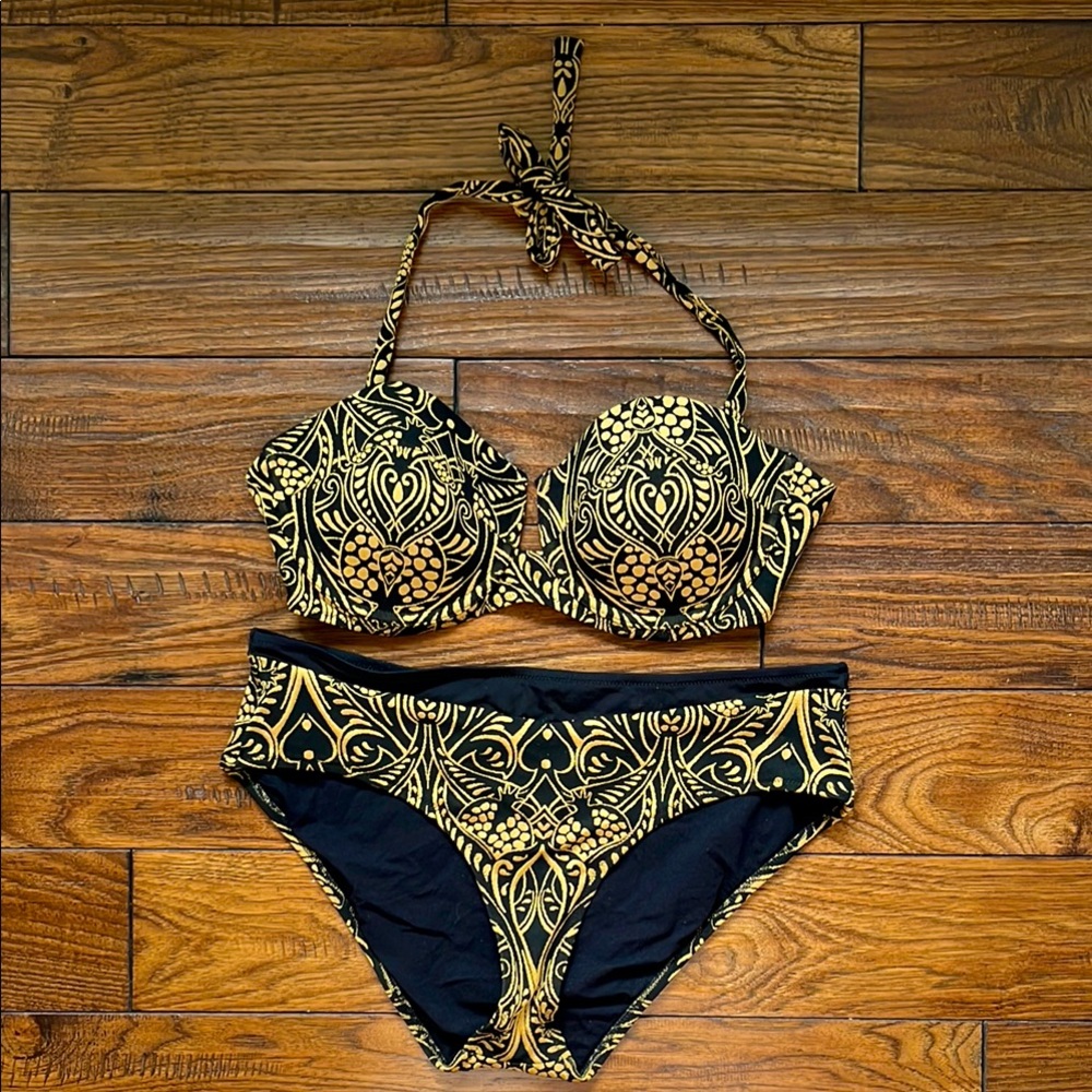 Elegant Black and Gold Women's Bikini